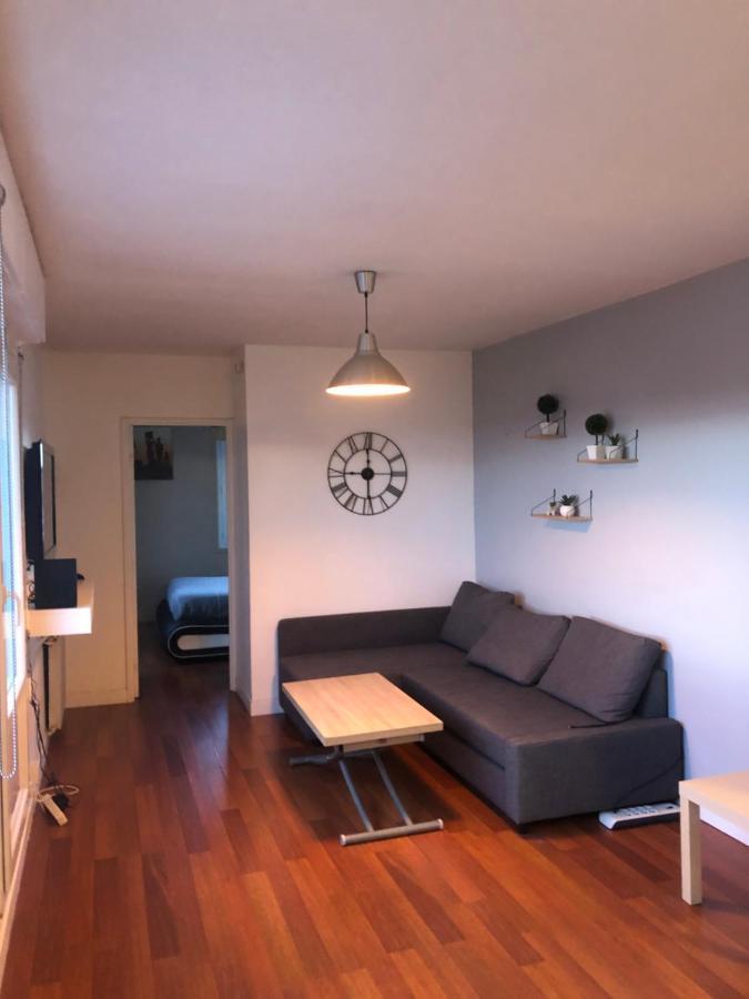 Appartement T2 - Proche Rer Sartrouville Exteriér fotografie